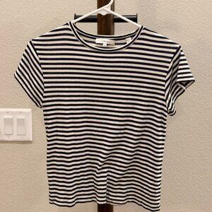 Vince Striped Silk-Blend Tee – XS
